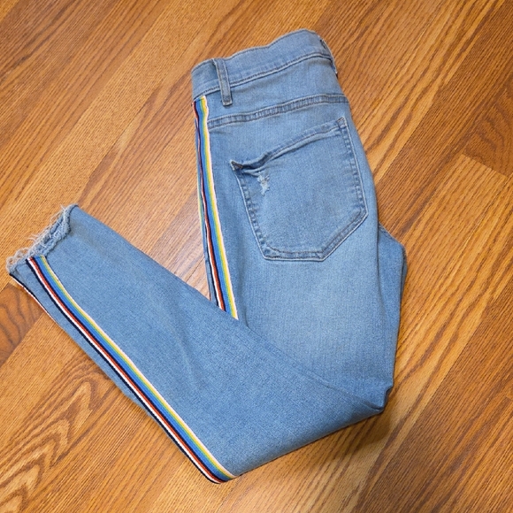 Express Denim - Express Blue Ankle Cropped Jeans with Subtle Stripe SZ 6R